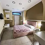Camelia Room