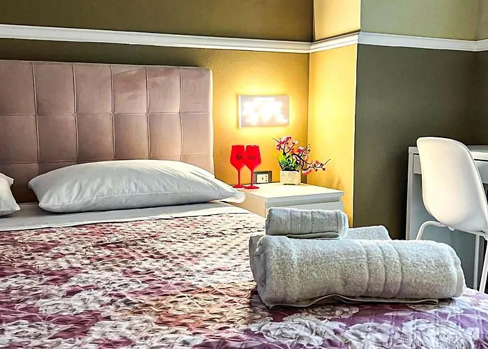 Camelia Room